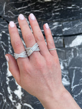 Load image into Gallery viewer, Large Baguette X Ring