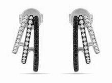 Load image into Gallery viewer, Triple Row Web Huggie Earring