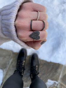 Black Diamond Split Finger Ring