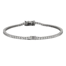 Load image into Gallery viewer, Tennis Bracelet With Emerald Center
